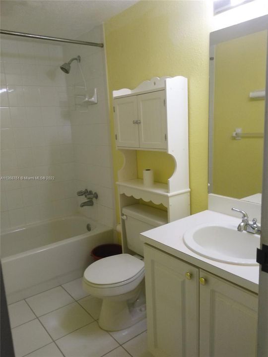 Recently Sold: $109,000 (1 beds, 1 baths, 790 Square Feet)