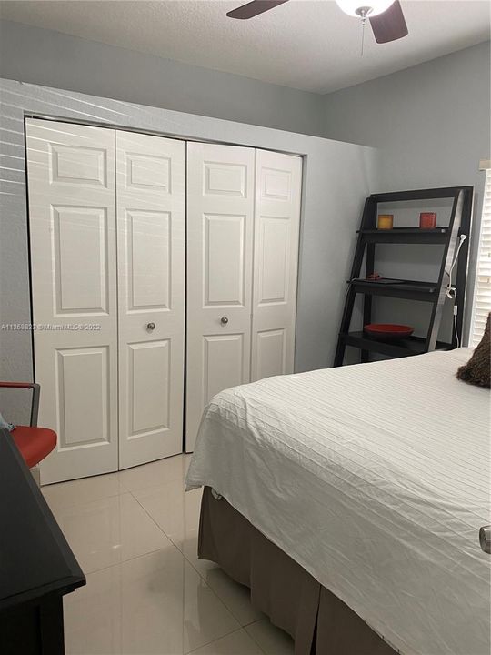 Recientemente alquilado: $950 (1 camas, 1 baños, 1137 Pies cuadrados)