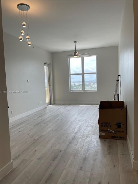 Recently Sold: $599,000 (2 beds, 2 baths, 1246 Square Feet)