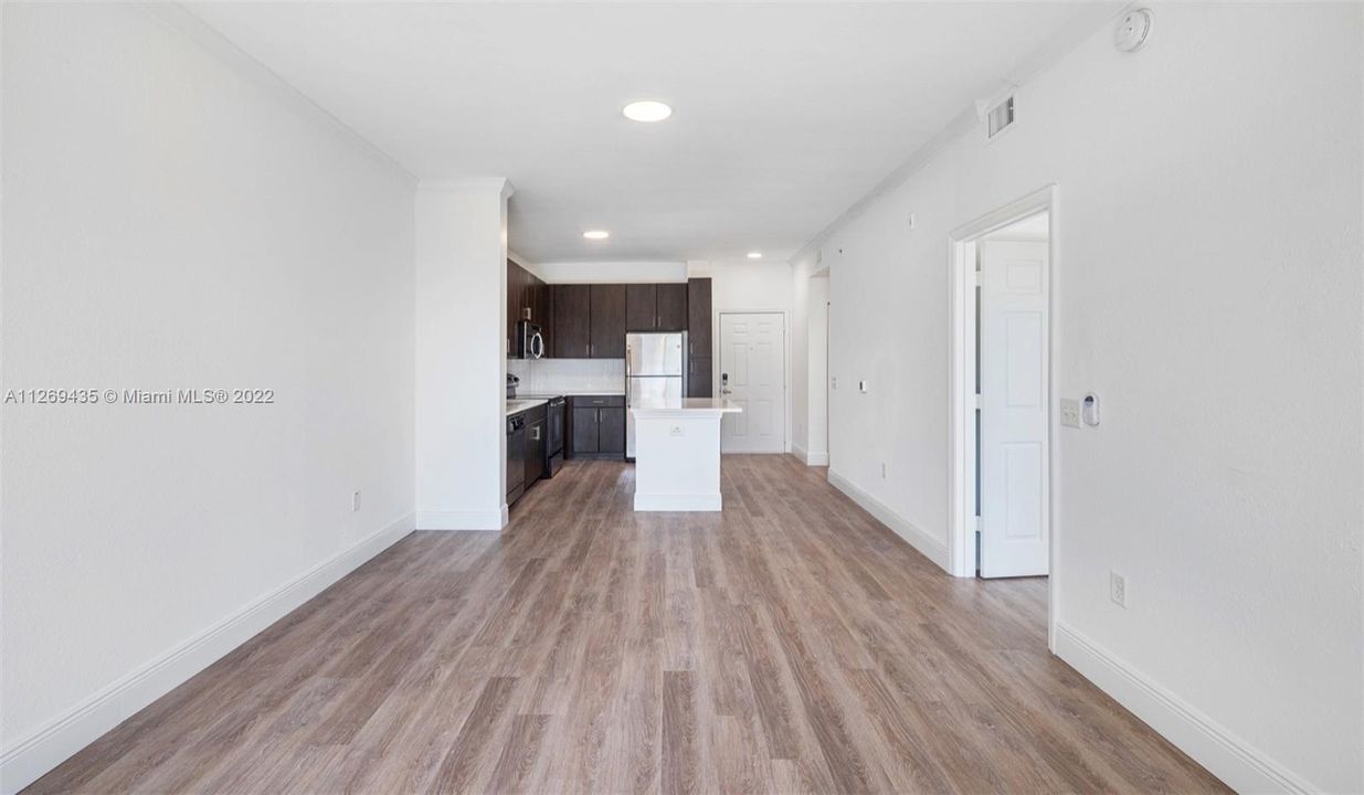 Recently Rented: $2,197 (1 beds, 1 baths, 778 Square Feet)