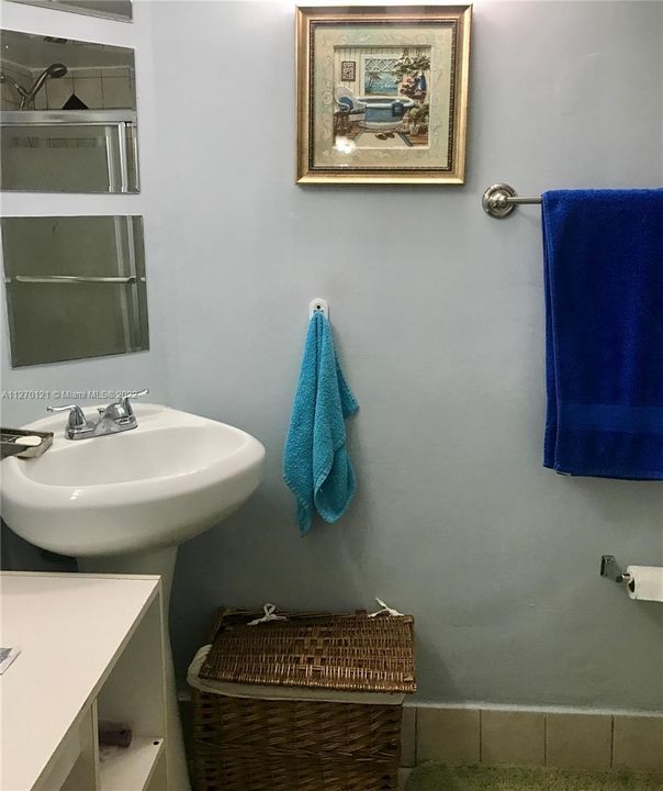 Недавно арендовано: $1,800 (1 спален, 1 ванн, 898 Квадратных фут)