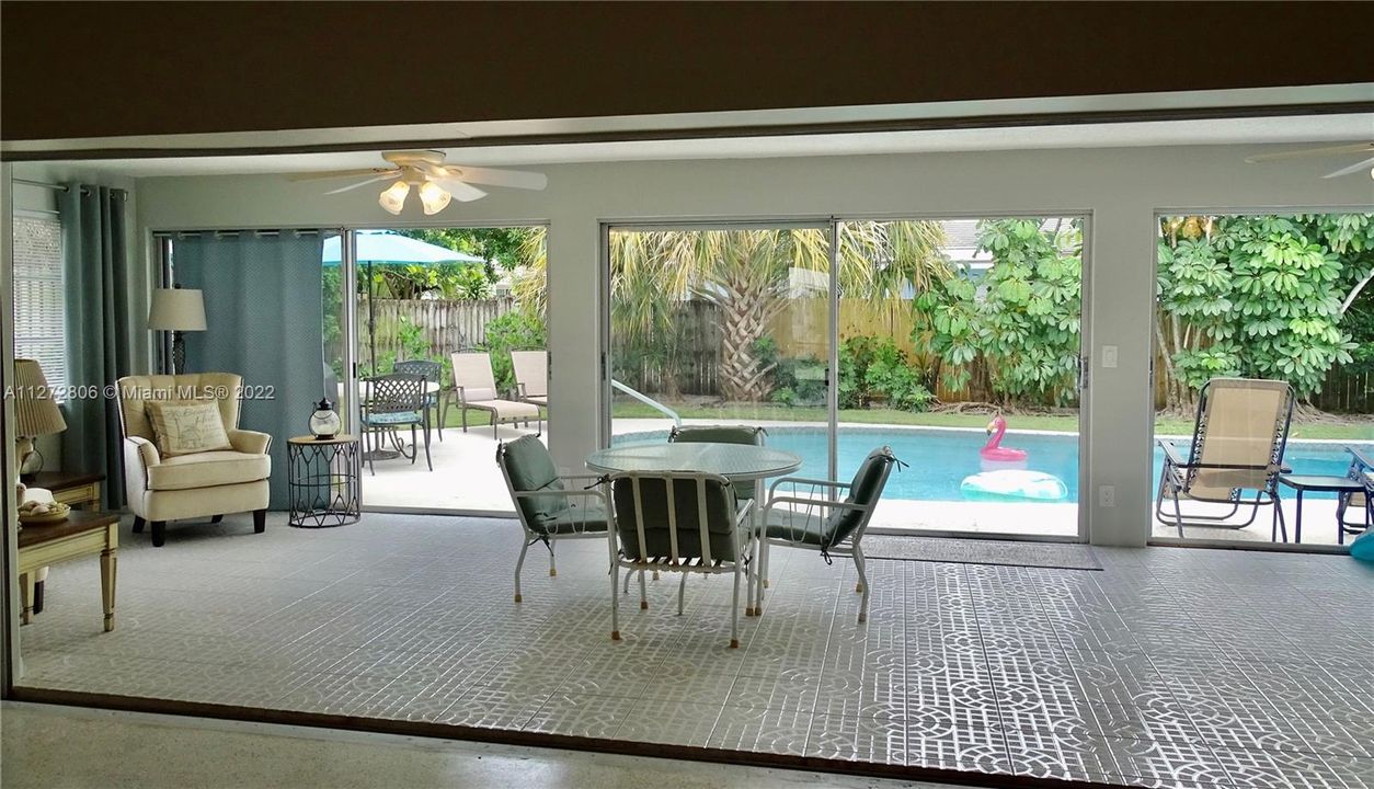 最近租的: $6,500 (3 贝兹, 2 浴室, 1612 平方英尺)