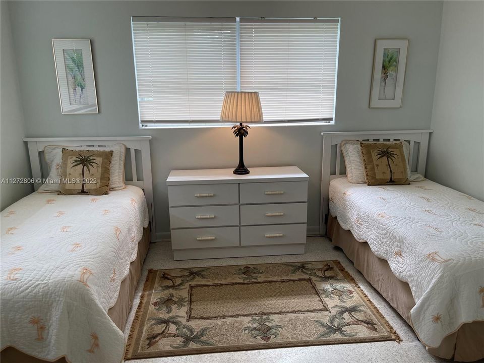 最近租的: $6,500 (3 贝兹, 2 浴室, 1612 平方英尺)