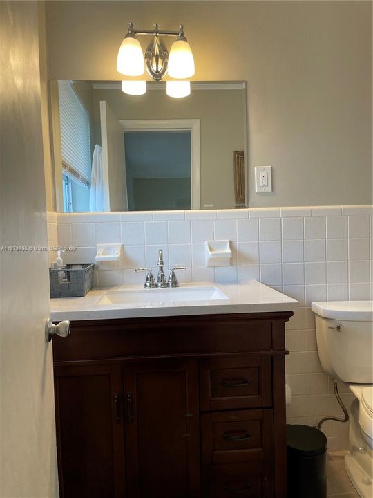 最近租的: $6,500 (3 贝兹, 2 浴室, 1612 平方英尺)