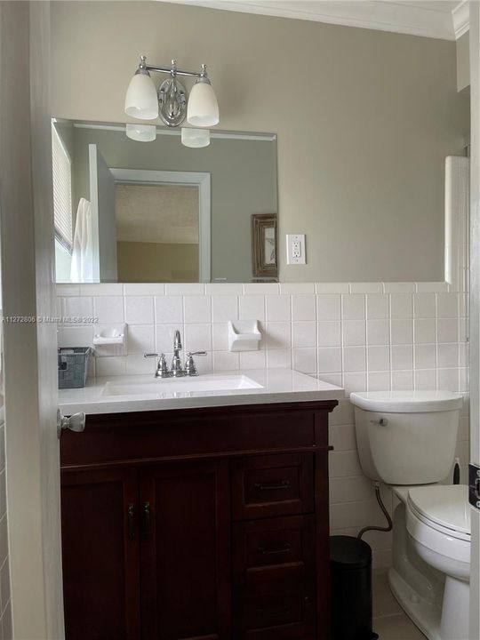 最近租的: $6,500 (3 贝兹, 2 浴室, 1612 平方英尺)