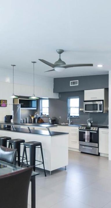 Recently Rented: $5,000 (3 beds, 2 baths, 2084 Square Feet)