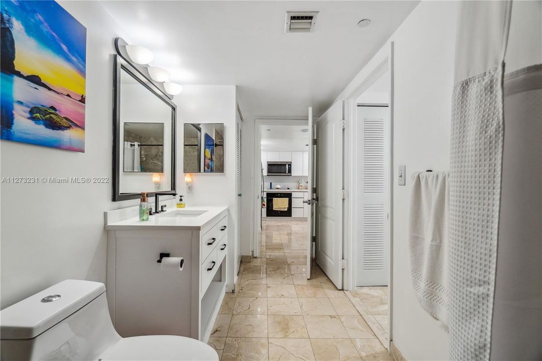Recently Sold: $525,000 (1 beds, 1 baths, 791 Square Feet)
