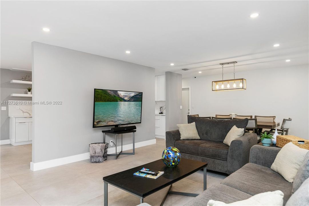 Recently Rented: $7,650 (4 beds, 2 baths, 0 Square Feet)