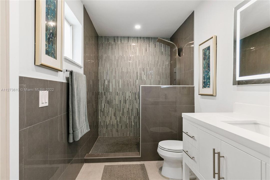 Recently Rented: $7,650 (4 beds, 2 baths, 0 Square Feet)