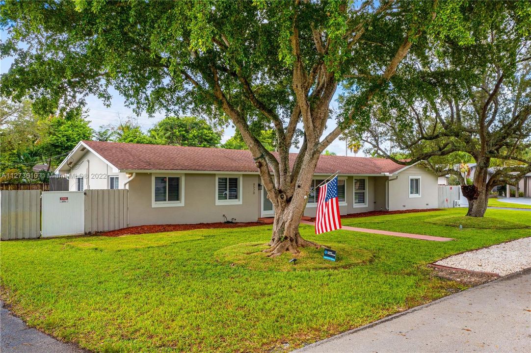 Recently Rented: $7,650 (4 beds, 2 baths, 0 Square Feet)