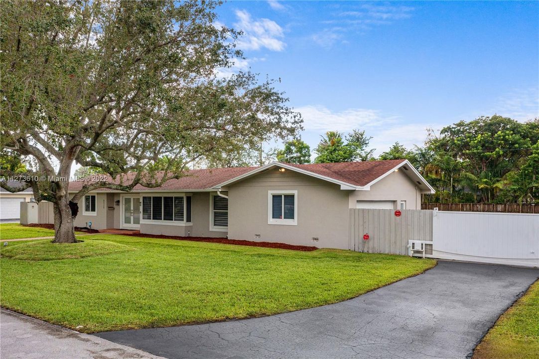 Recently Rented: $7,650 (4 beds, 2 baths, 0 Square Feet)