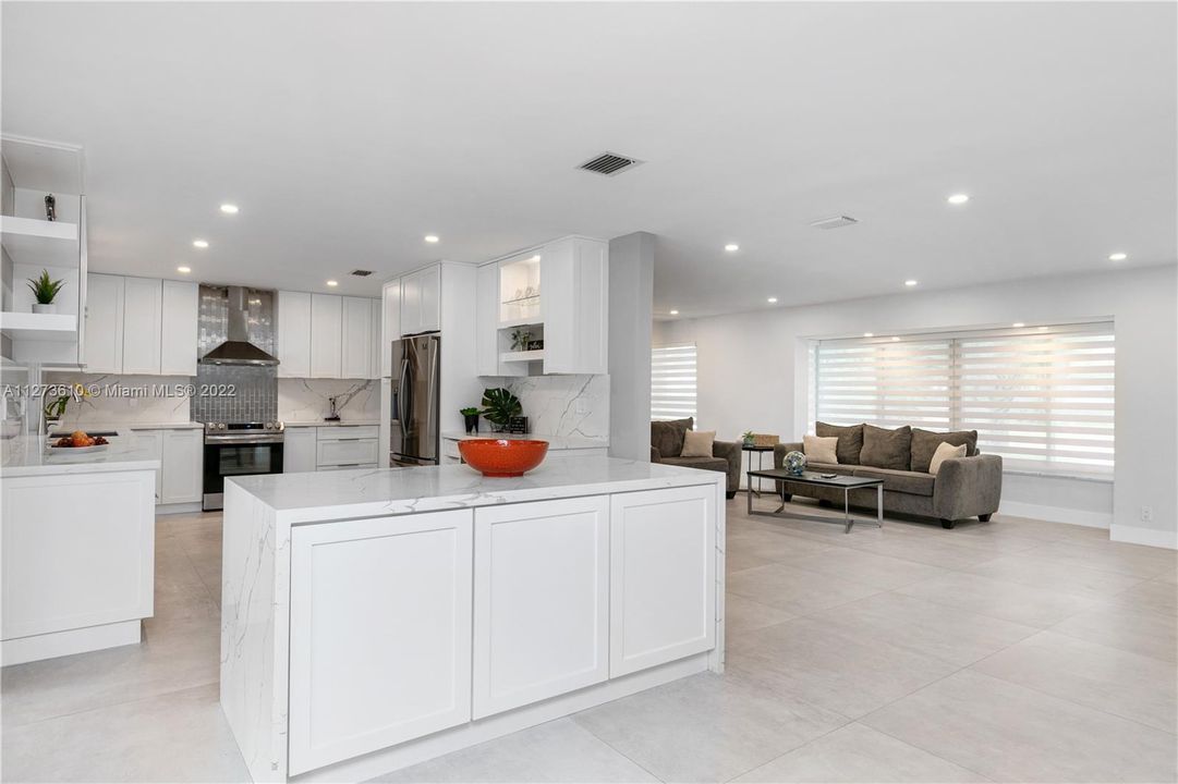 Recently Rented: $7,650 (4 beds, 2 baths, 0 Square Feet)