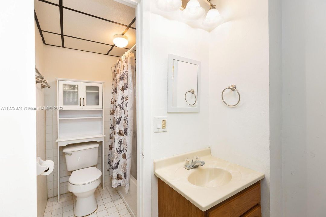 最近售出: $625,000 (3 贝兹, 2 浴室, 0 平方英尺)
