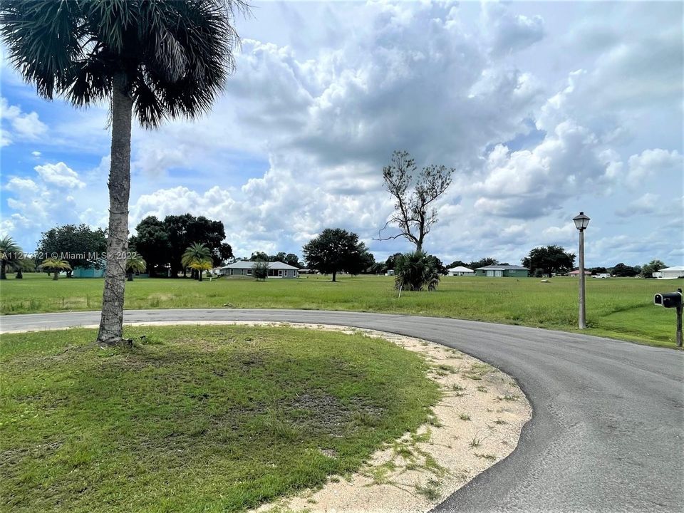 Vendido Recientemente: $32,000 (0.82 acres)