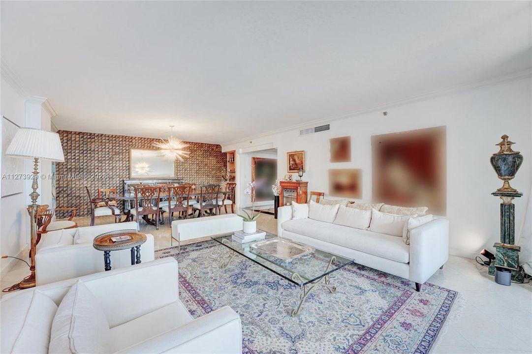 Recently Sold: $1,275,000 (2 beds, 2 baths, 2005 Square Feet)