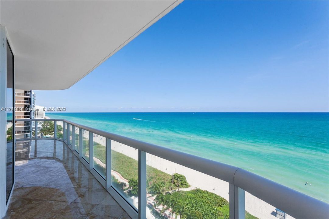 Recently Sold: $2,500,000 (3 beds, 2 baths, 1761 Square Feet)