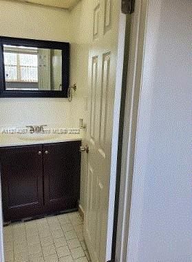 Vendido Recientemente: $155,000 (1 camas, 1 baños, 750 Pies cuadrados)