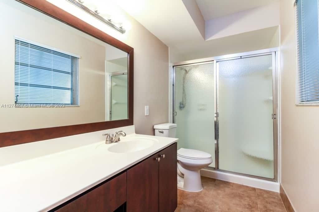 最近租的: $3,399 (4 贝兹, 2 浴室, 1860 平方英尺)