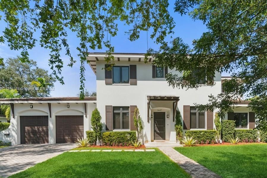 Recently Sold: $3,495,000 (5 beds, 5 baths, 3532 Square Feet)