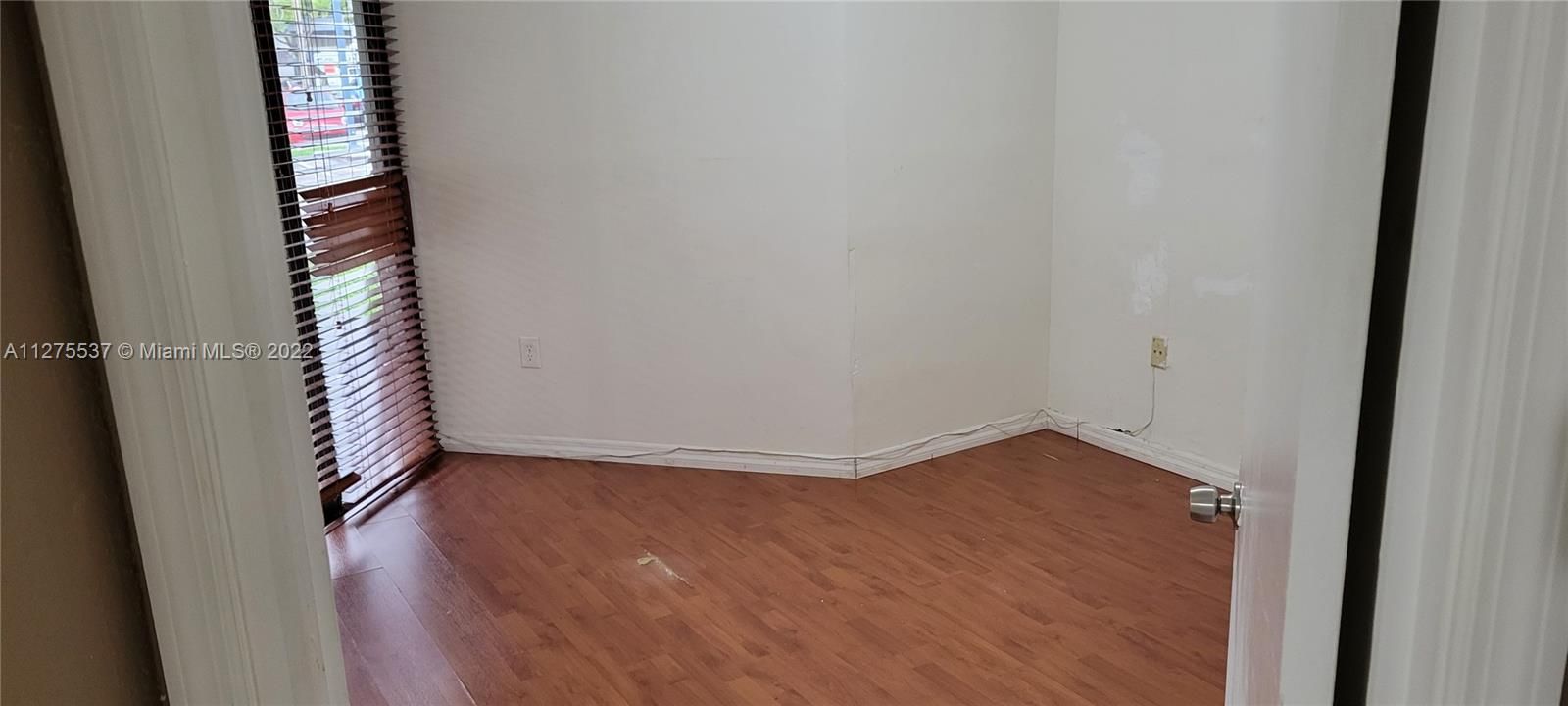 Recently Rented: $1,600 (1 beds, 1 baths, 849 Square Feet)