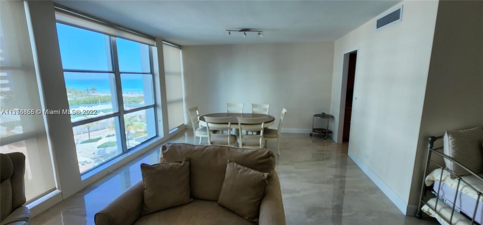 For Sale: $534,900 (1 beds, 2 baths, 1258 Square Feet)
