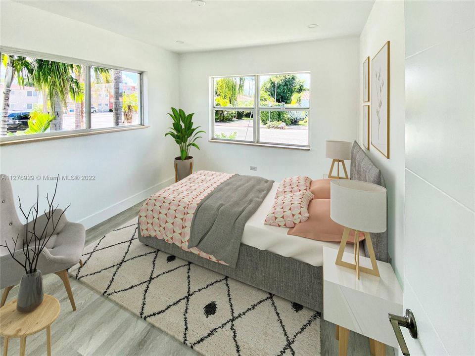 Recently Sold: $689,500 (2 beds, 2 baths, 1007 Square Feet)