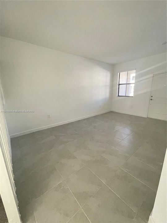 Recently Rented: $3,000 (4 beds, 2 baths, 1914 Square Feet)