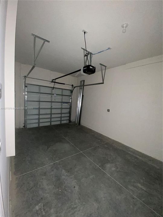 Recientemente alquilado: $2,400 (4 camas, 2 baños, 1763 Pies cuadrados)