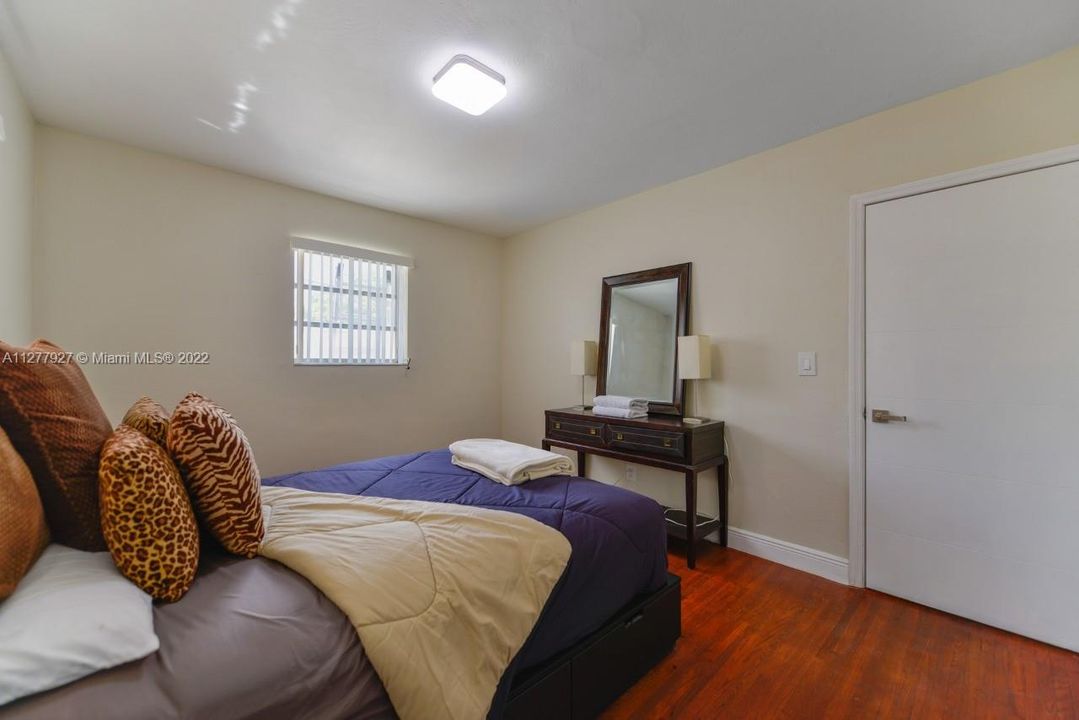 Недавно арендовано: $5,100 (3 спален, 2 ванн, 1628 Квадратных фут)