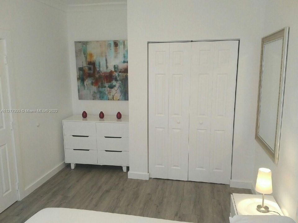 Recently Rented: $1,900 (1 beds, 1 baths, 446 Square Feet)
