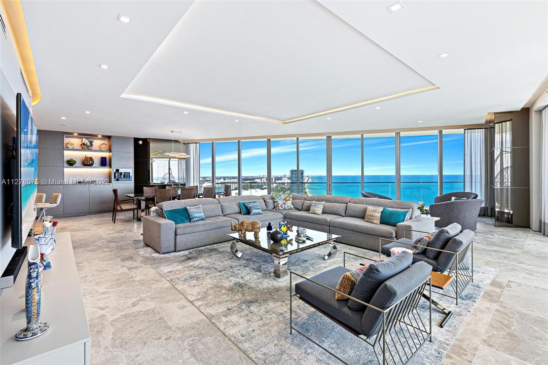 Recently Sold: $6,975,000 (4 beds, 5 baths, 3367 Square Feet)