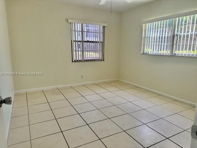 Recientemente alquilado: $2,000 (2 camas, 1 baños, 954 Pies cuadrados)