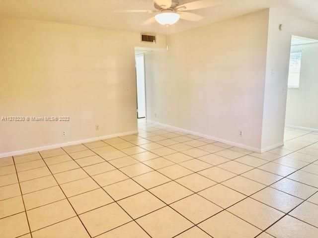 Recientemente alquilado: $2,000 (2 camas, 1 baños, 954 Pies cuadrados)