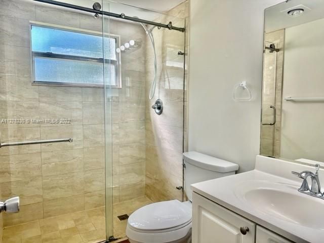 Recientemente alquilado: $2,000 (2 camas, 1 baños, 954 Pies cuadrados)