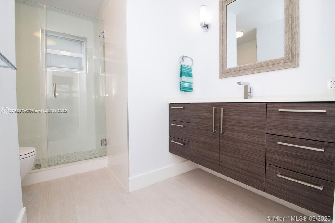 Недавно арендовано: $3,000 (1 спален, 1 ванн, 696 Квадратных фут)