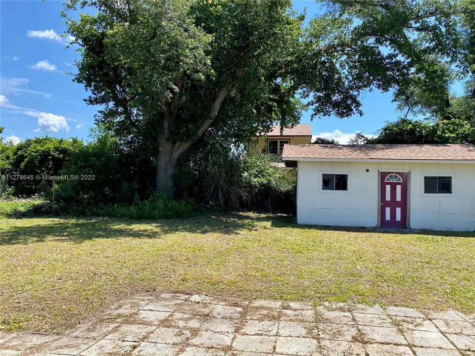 Vendido Recientemente: $269,000 (4 camas, 2 baños, 0 Pies cuadrados)