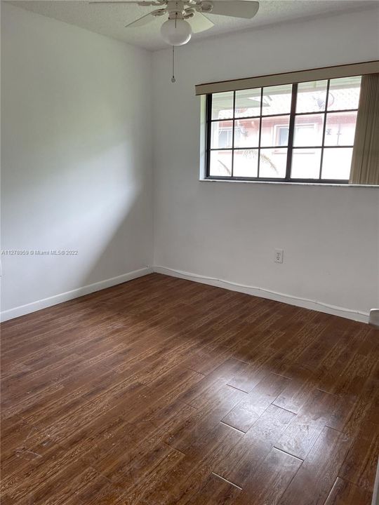 Recently Rented: $2,480 (3 beds, 2 baths, 1065 Square Feet)