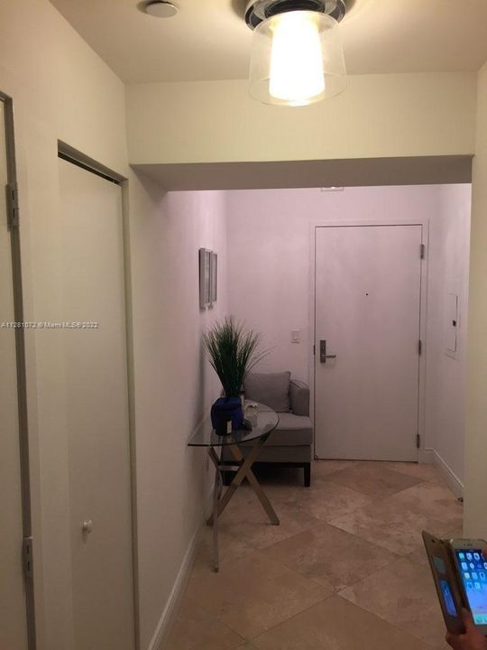 Recently Rented: $5,200 (2 beds, 2 baths, 1334 Square Feet)