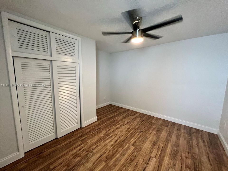 Recently Rented: $2,575 (2 beds, 1 baths, 850 Square Feet)