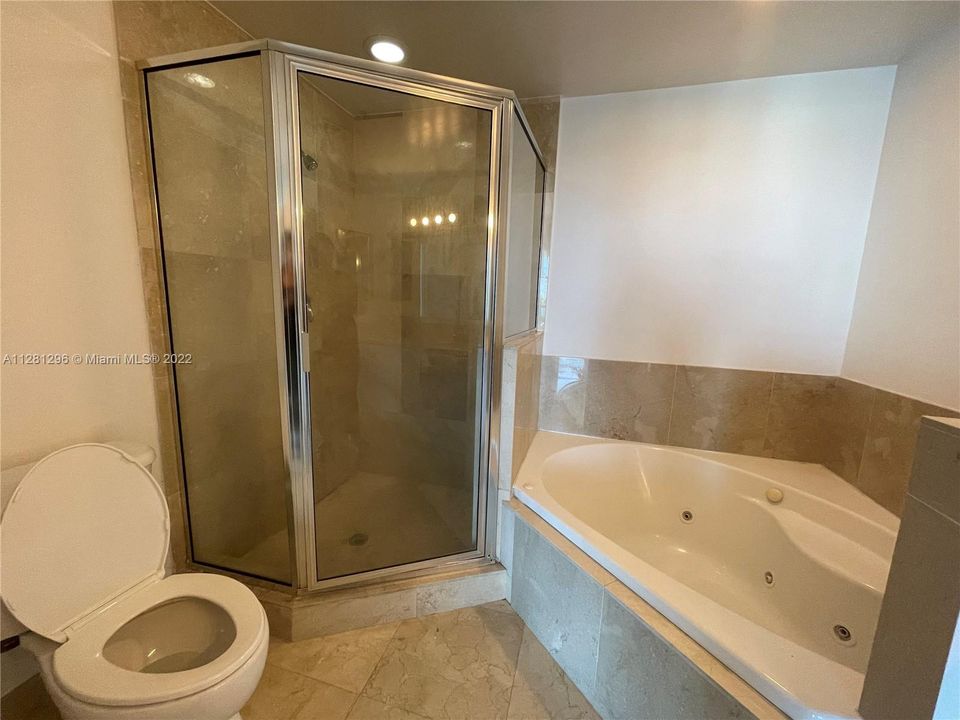 Недавно арендовано: $3,400 (2 спален, 2 ванн, 1251 Квадратных фут)