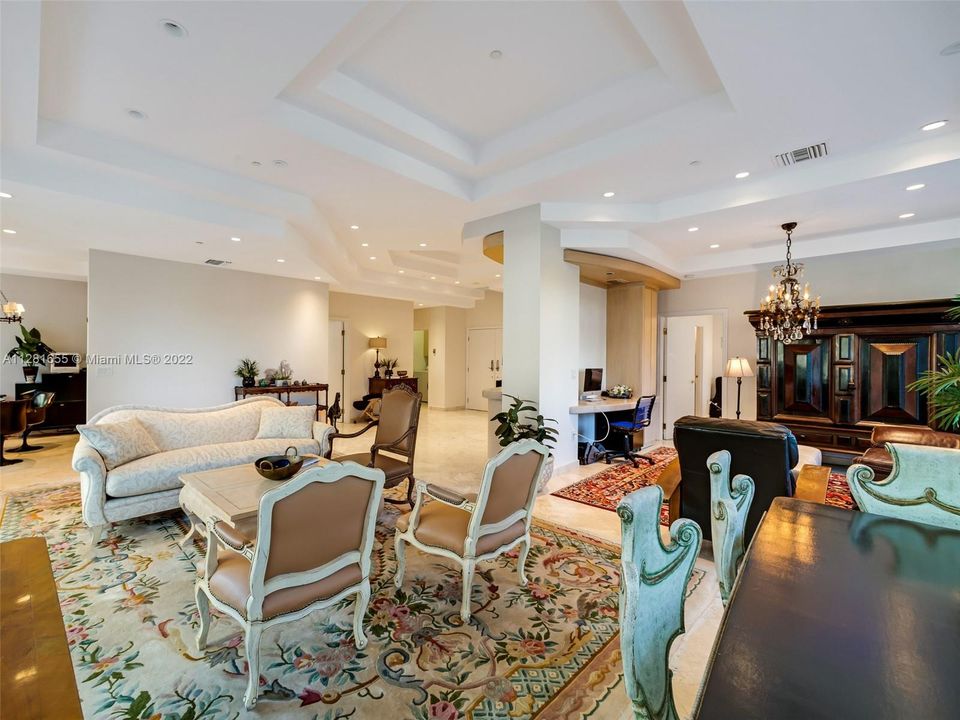 Recently Sold: $2,000,000 (2 beds, 2 baths, 2260 Square Feet)