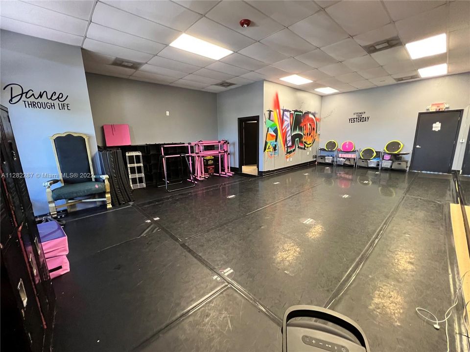 Recently Rented: $40 (0 beds, 0 baths, 0 Square Feet)