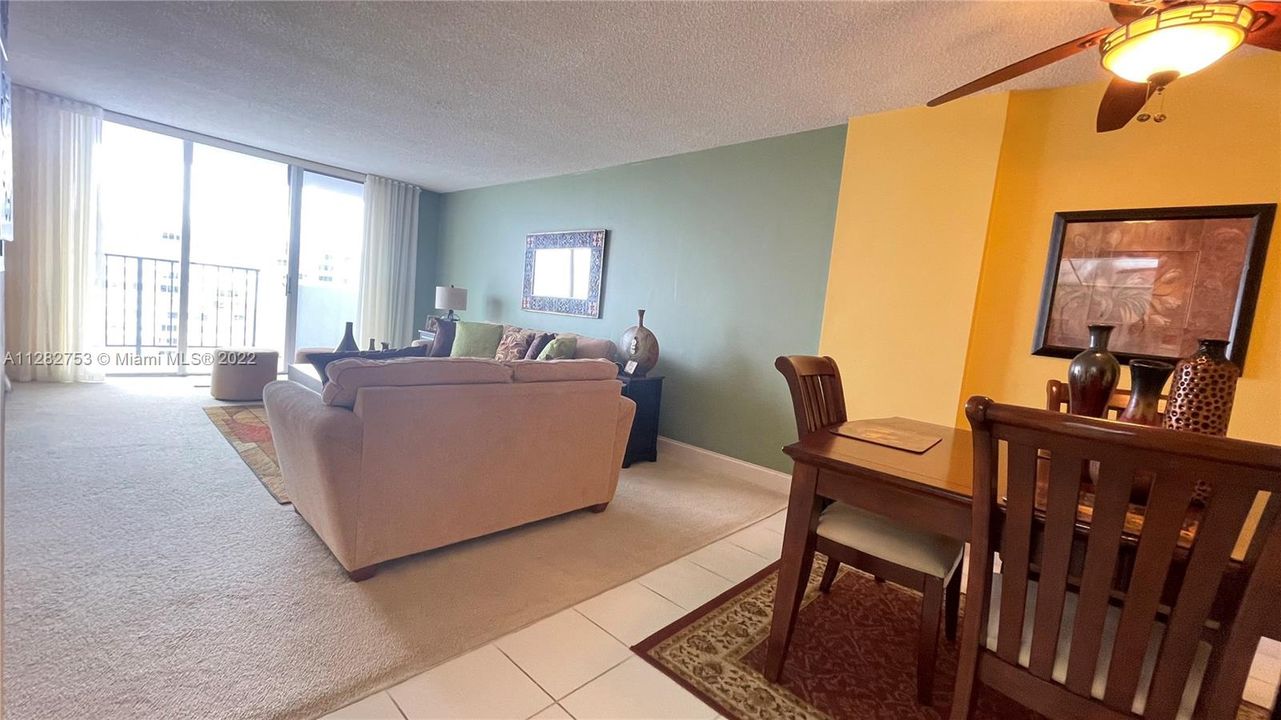 Recently Sold: $312,000 (2 beds, 2 baths, 1058 Square Feet)