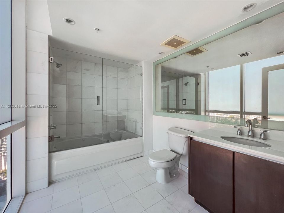 最近租的: $6,500 (2 贝兹, 2 浴室, 1770 平方英尺)