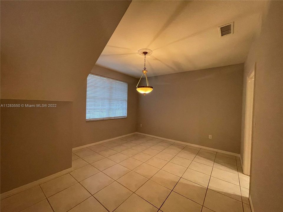Recently Rented: $4,900 (4 beds, 3 baths, 2623 Square Feet)