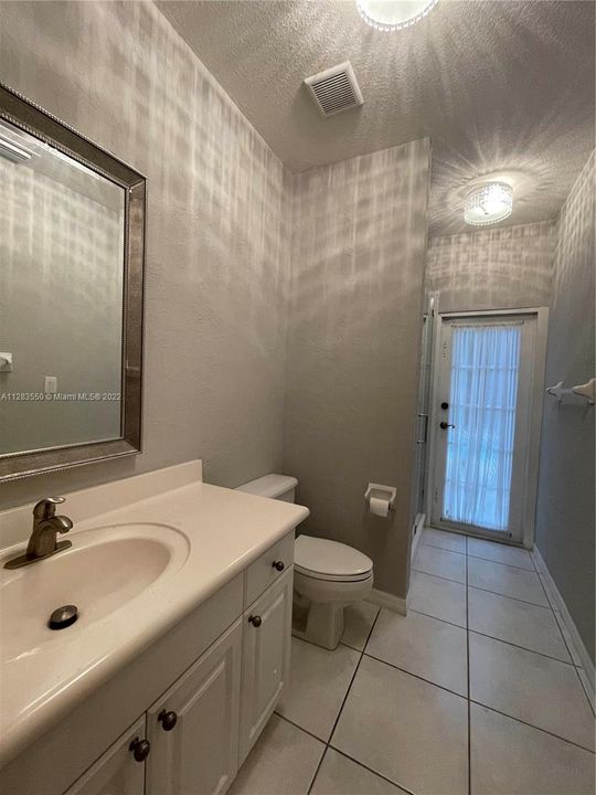 Recently Rented: $4,900 (4 beds, 3 baths, 2623 Square Feet)