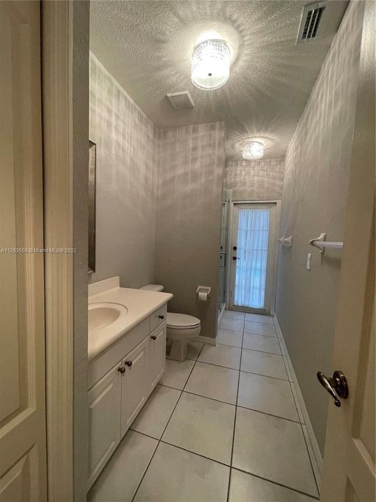 Recently Rented: $4,900 (4 beds, 3 baths, 2623 Square Feet)