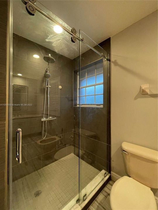 Recently Rented: $4,900 (4 beds, 3 baths, 2623 Square Feet)