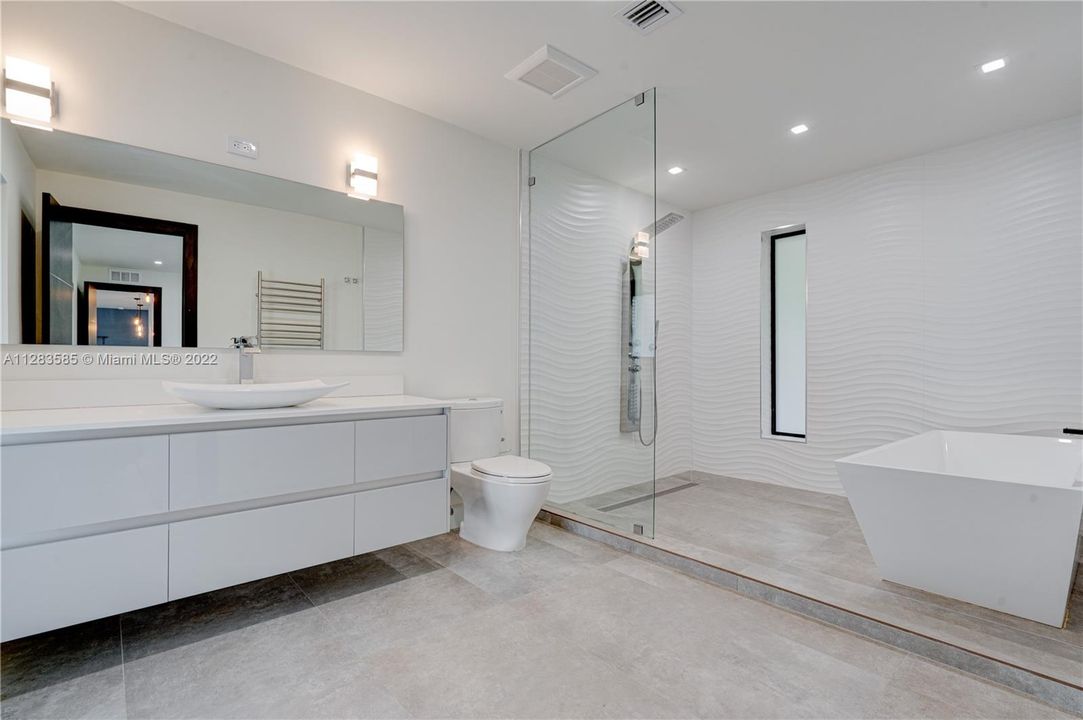 Недавно арендовано: $15,490 (4 спален, 3 ванн, 2470 Квадратных фут)