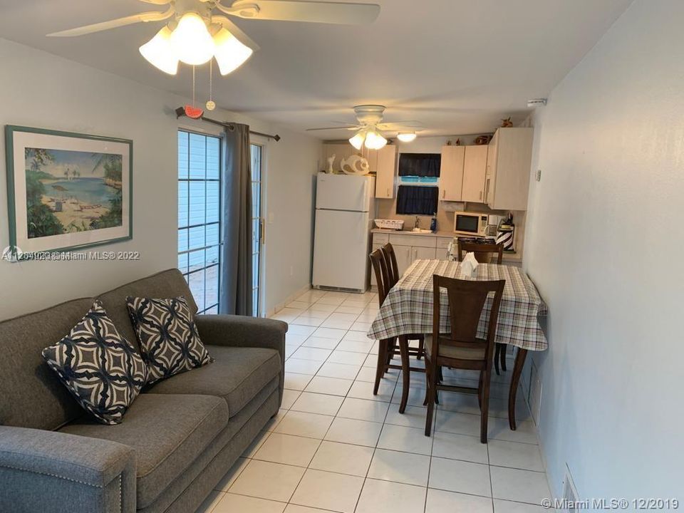 Recently Rented: $2,000 (1 beds, 1 baths, 510 Square Feet)